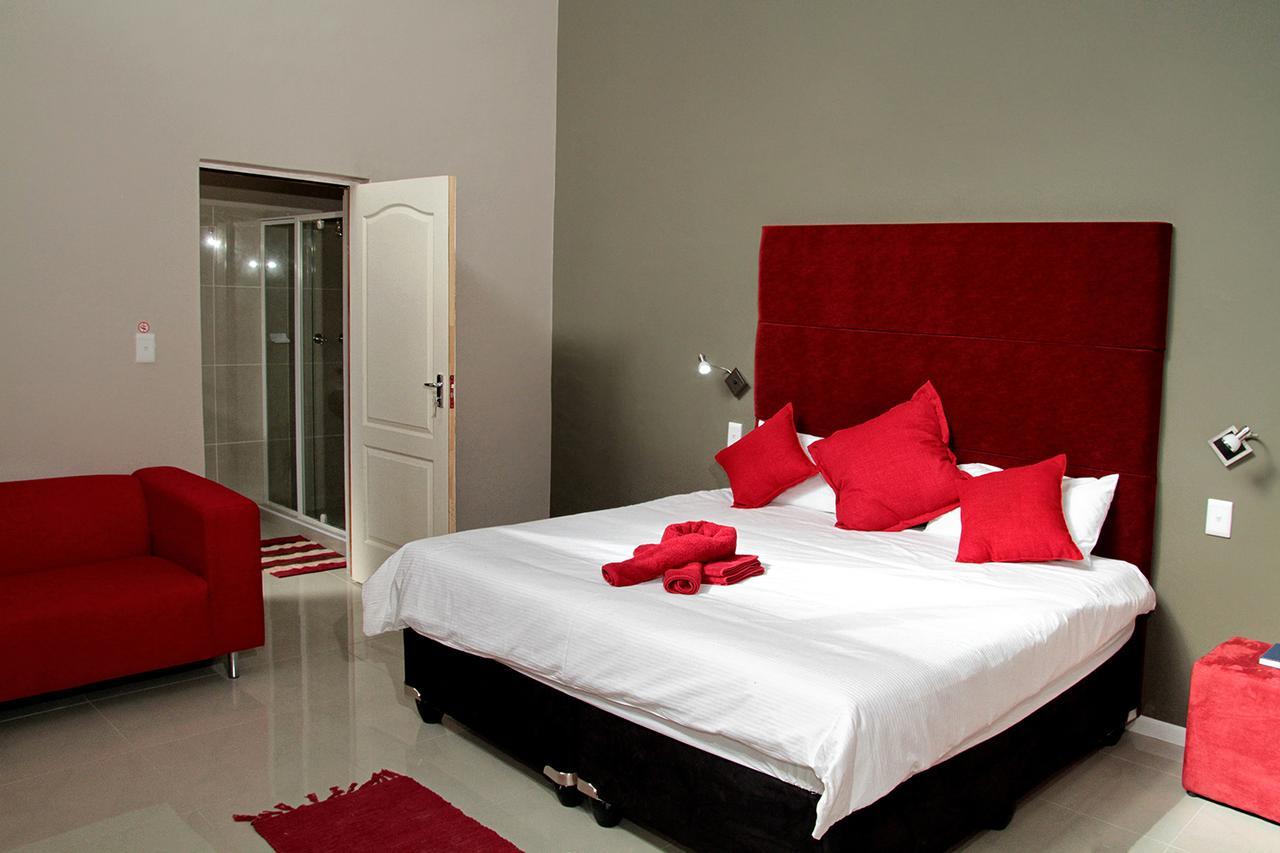 Village Boutique Hotel Очиваронго Екстер'єр фото