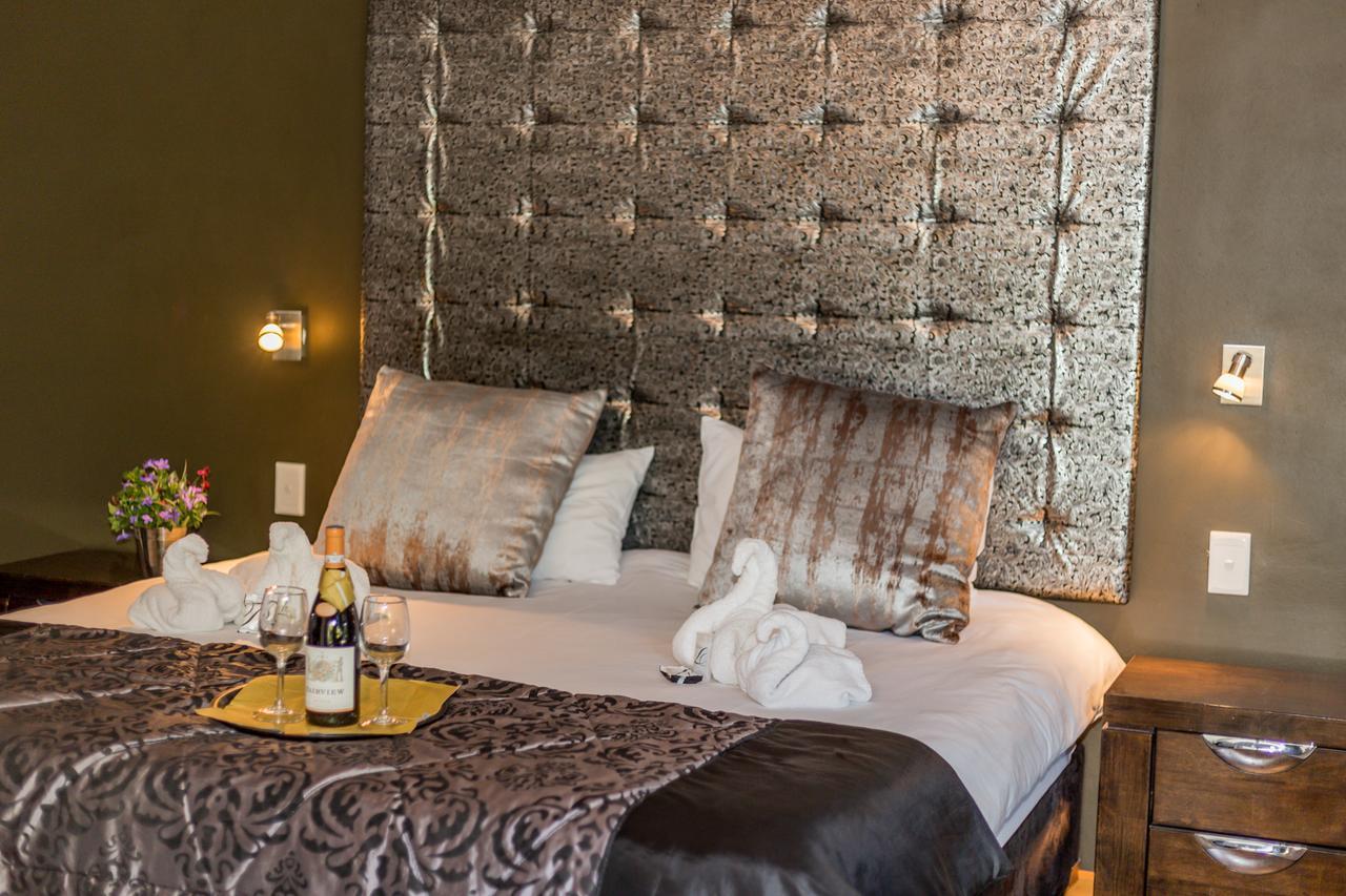 Village Boutique Hotel Очиваронго Екстер'єр фото