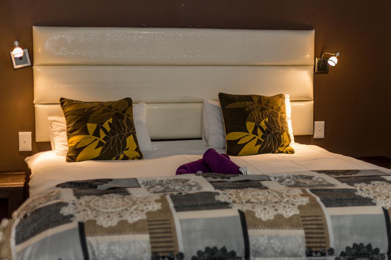 Village Boutique Hotel Очиваронго Екстер'єр фото